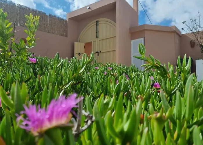 Villa Avec Piscine Asilah, Terrain De Foot Privative