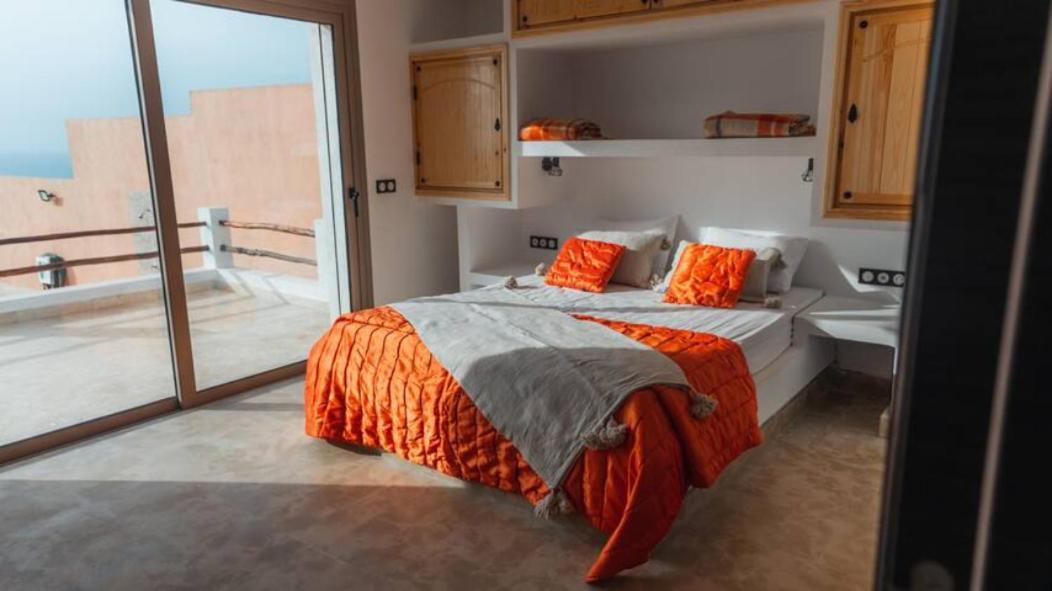 Villa Avec Piscine Asilah, Terrain De Foot Privative *