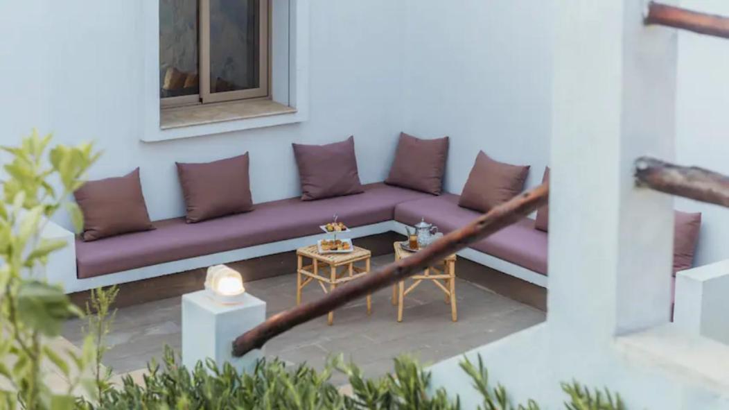 Villa Avec Piscine Asilah, Terrain De Foot Privative *